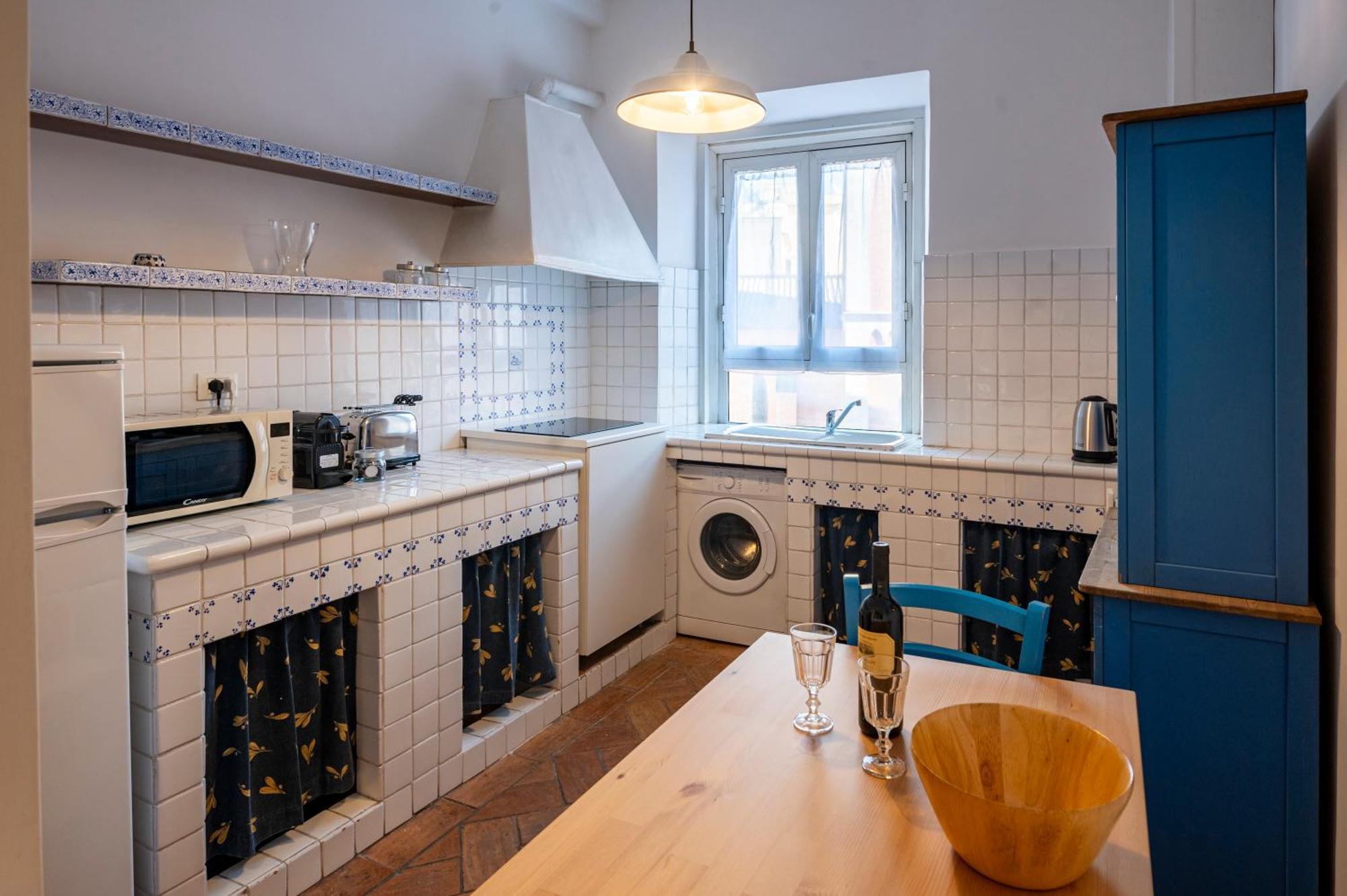 Domus Otto Apartment Рим Екстериор снимка